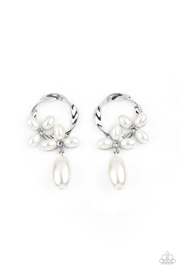 Elegant Expo White Paparazzi Earrings All Eyes On U Jewelry Store